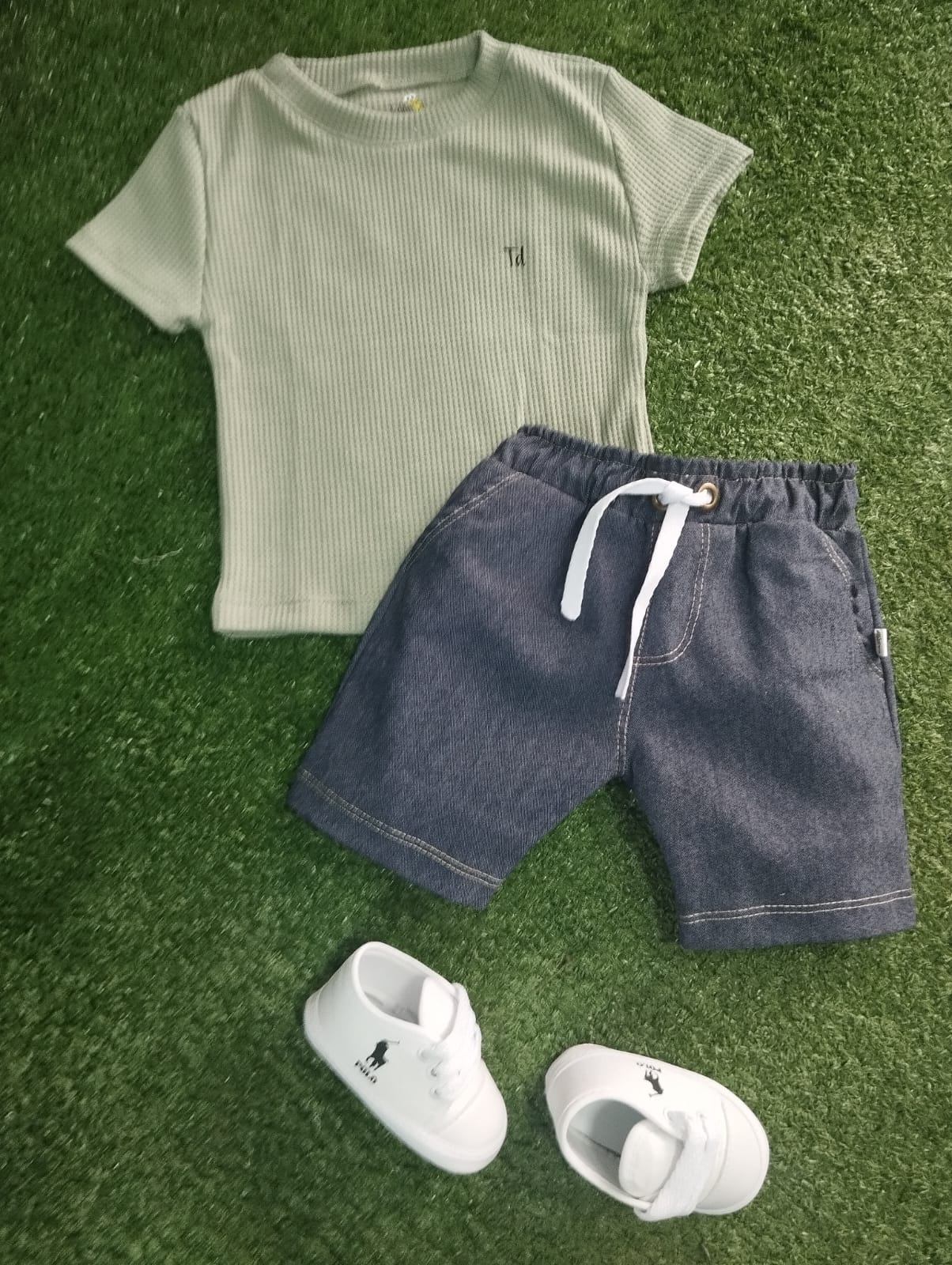 Conjunto Camiseta Beige Canale